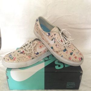 Stefan Janoski “Beach”